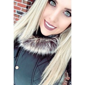 Meet your Posher, Lindsey